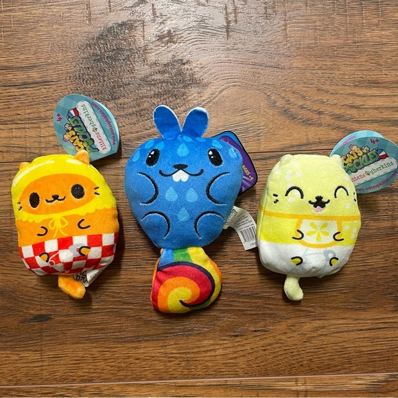 cepia Toys Lot Of 3 Cats Vs Pickles Dogs Vs Squirls Lil Squeezy